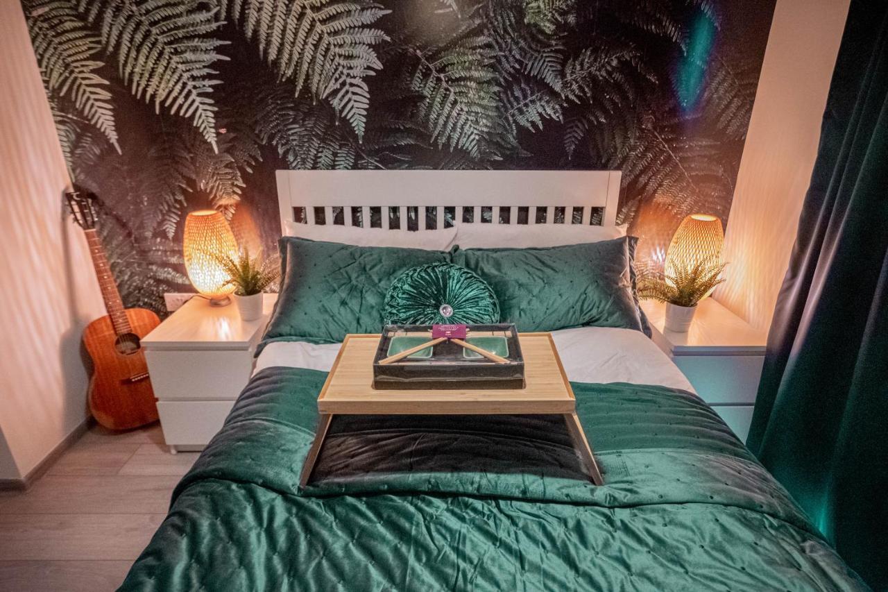 Forest Work & Relax Accommodation Overstone Exteriér fotografie